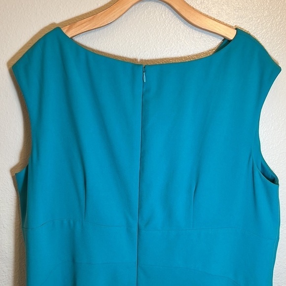 Tahari ASL Green Plus Size Dress - Picture 9 of 14
